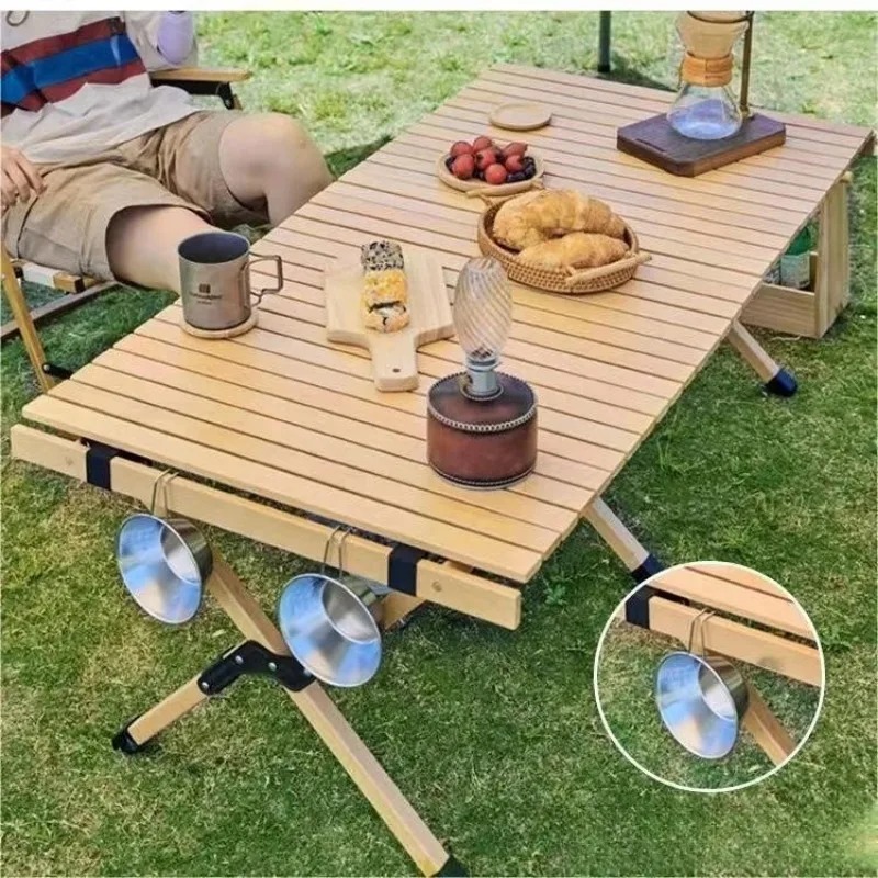 Outdoor Activities In Camping - 바베큐 캠핑 에그롤 보관 테이블 야외